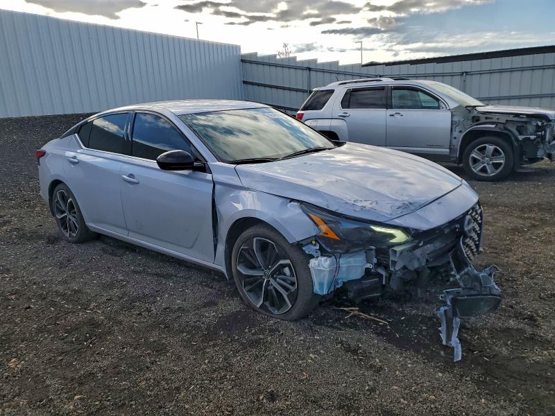 Photo 4 from auction – 2025 NISSAN ALTIMA SR with VIN 1N4BL4CV2SN346156