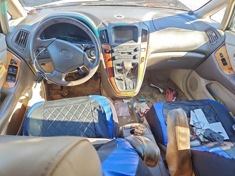 Photo 8 from auction – 2000 LEXUS RX 300 with VIN JT6GF10U7Y0078493