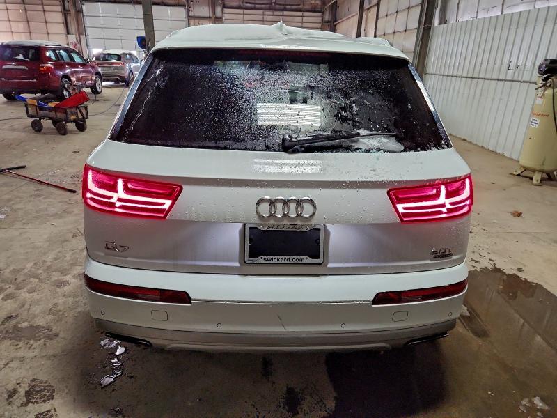 Photo 6 from auction – 2018 AUDI Q7 PREMIUM with VIN WA1LAAF77JD015099