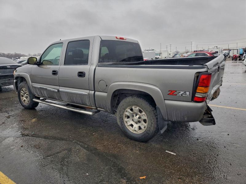 Photo 2 from auction – 2006 GMC SIERRA with VIN 2GTEK13T361183256