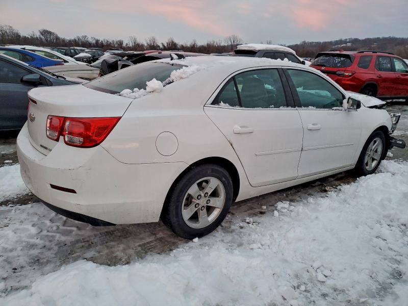 Photo 3 from auction – 2015 CHEVROLET MALIBU LS with VIN 1G11B5SL8FF230869