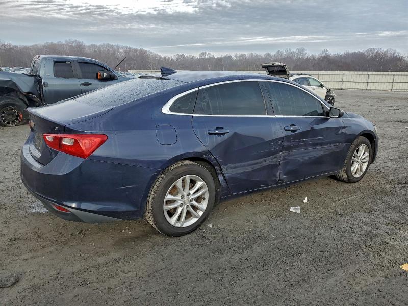Photo 3 from auction – 2016 CHEVROLET MALIBU LT with VIN 1G1ZE5ST0GF325311