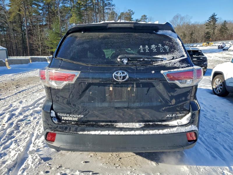 Photo 6 from auction – 2016 TOYOTA HIGHLANDER with VIN 5TDJKRFH7GS291278
