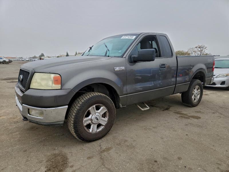 FORD F150 2004 with VIN 1FTRF14W04NA43062 - Photo from auction