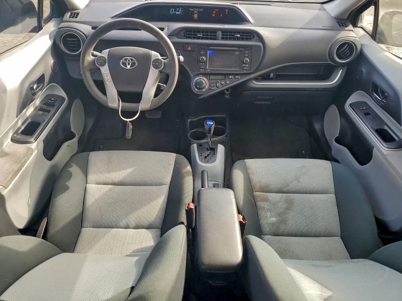 Photo 8 from auction – 2014 TOYOTA PRIUS C with VIN JTDKDTB34E1567352
