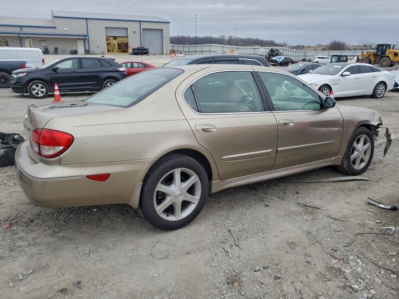 Photo 3 from auction – 2002 INFINITI I35 with VIN JNKDA31A22T015929