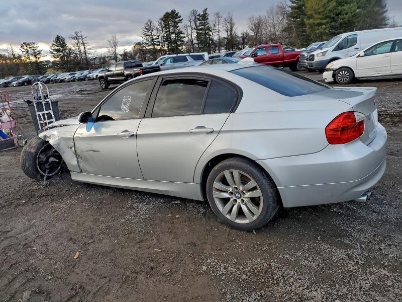 Photo 2 from auction – 2006 BMW 325 with VIN WBAVB13566PS65418