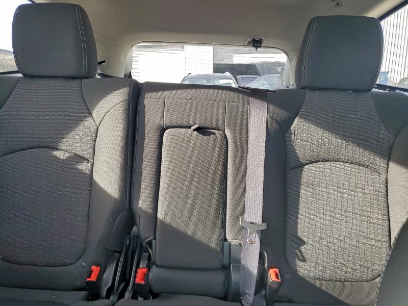 Photo 10 from auction – 2013 CHEVROLET TRAVERSE L with VIN 1GNKVGKD5DJ163530