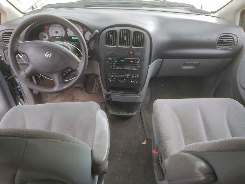 Photo 8 from auction – 2005 DODGE GRAND CARA with VIN 1D4GP24R05B294447