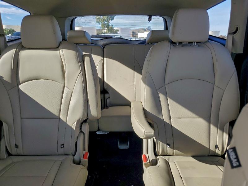 Photo 10 from auction – 2019 BUICK ENCLAVE ES with VIN 5GAERBKW9KJ295381