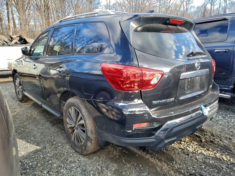 Photo 2 from auction – 2019 NISSAN PATHFINDER with VIN 5N1DR2MMXKC602983