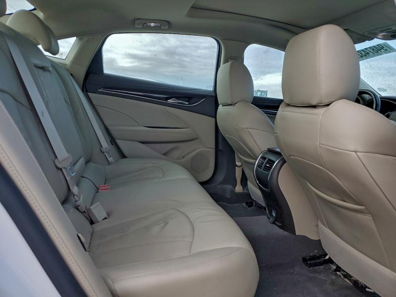 Фото 10 с аукциона – 2017 BUICK LACROSSE E с VIN 1G4ZP5SS7HU177420