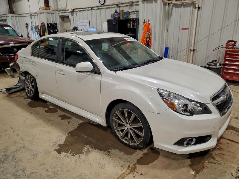 Foto 4 de la subasta – 2014 SUBARU LEGACY 2.5 con VIN 4S3BMCH61E3027348