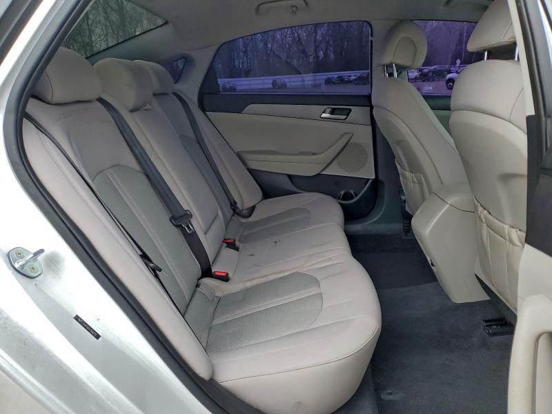 Photo 10 from auction – 2016 HYUNDAI SONATA SE with VIN 5NPE24AF0GH266870