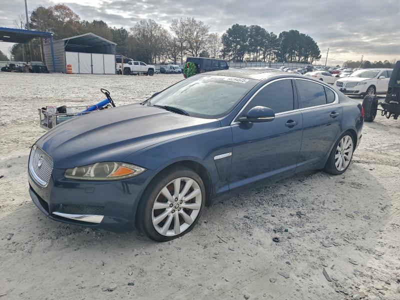 JAGUAR XF 2013 with VIN SAJWJ0EF1D8S89290 - Photo from auction