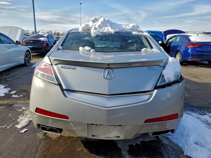 Photo 6 from auction – 2010 ACURA TL with VIN 19UUA8F52AA008632