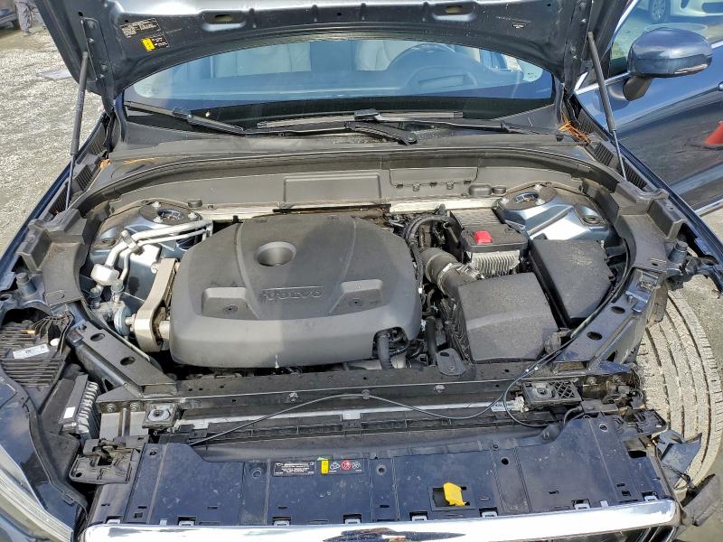 Photo 12 from auction – 2021 VOLVO XC60 with VIN YV4102DL0M1886211