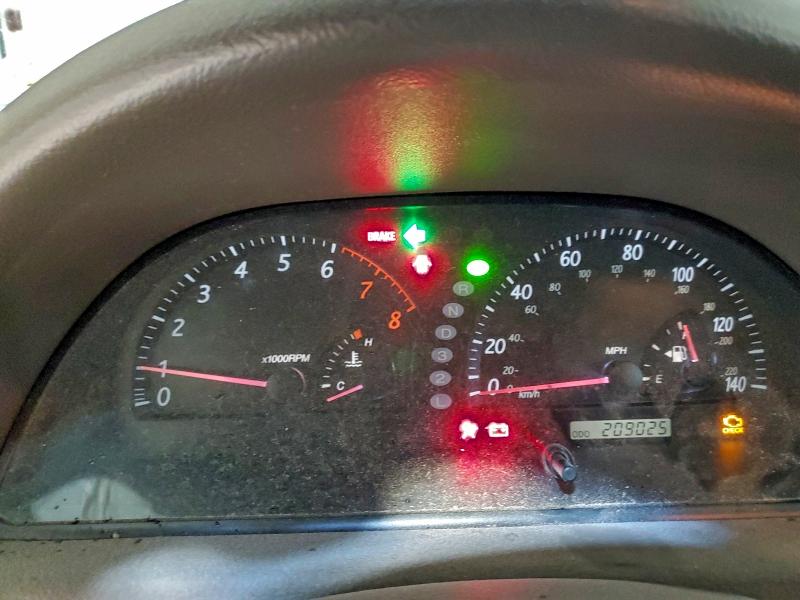 Photo 9 from auction – 2003 TOYOTA CAMRY LE with VIN 4T1BF30K03U556618