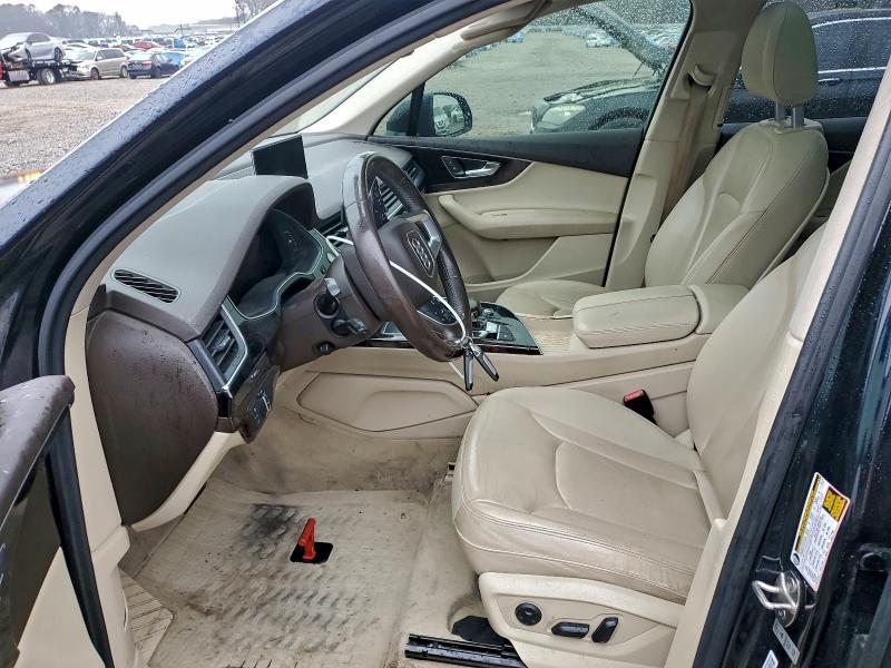 Photo 7 from auction – 2017 AUDI Q7 PREMIUM with VIN WA1LAAF77HD021298