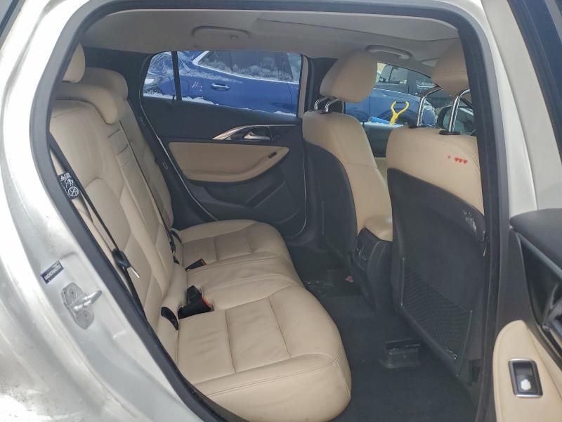 Photo 11 from auction – 2017 INFINITI QX30 BASE with VIN SJKCH5CP8HA027252