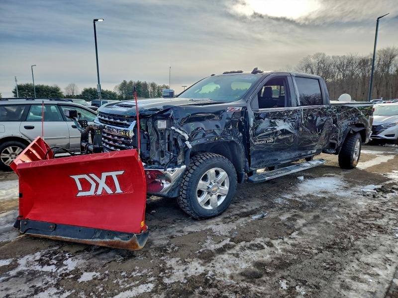 CHEVROLET SILVERADO 2022 with VIN 2GC4YUEY3N1236654 - Photo from auction