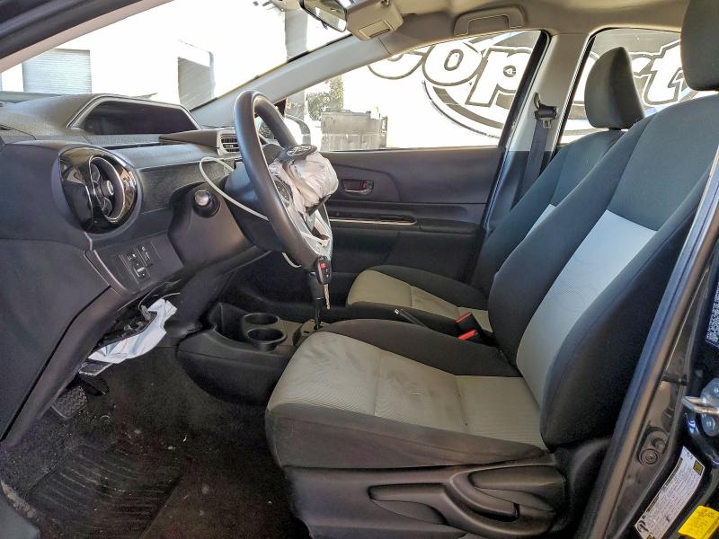 Photo 7 from auction – 2016 TOYOTA PRIUS C with VIN JTDKDTB38G1130618