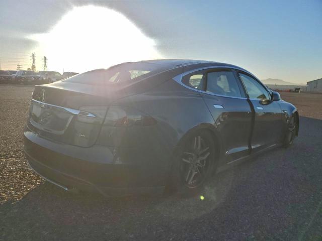 Photo 3 from auction – 2015 TESLA MODEL S with VIN 5YJSA1E27FF108602