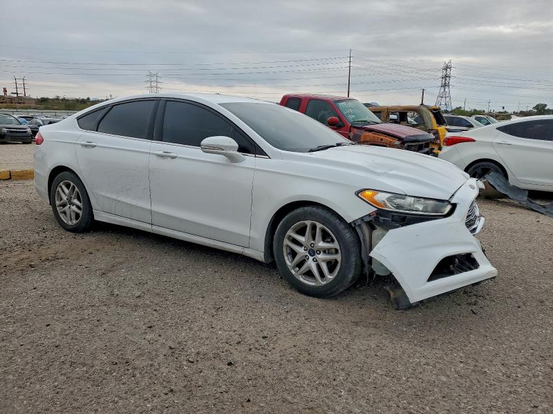 Photo 4 from auction – 2015 FORD FUSION SE with VIN 3FA6P0H77FR282384