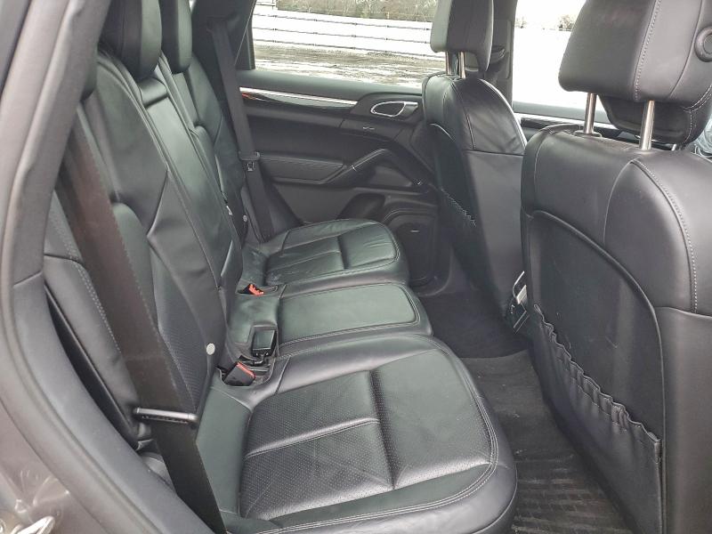 Photo 11 from auction – 2011 PORSCHE CAYENNE with VIN WP1AA2A22BLA05102