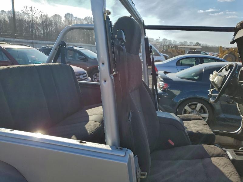Photo 10 from auction – 2004 JEEP WRANGLER / with VIN 1J4FA49S44P776139