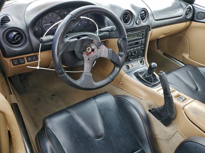 Photo 8 from auction – 2000 MAZDA MX-5 MIATA with VIN JM1NB3537Y0138764