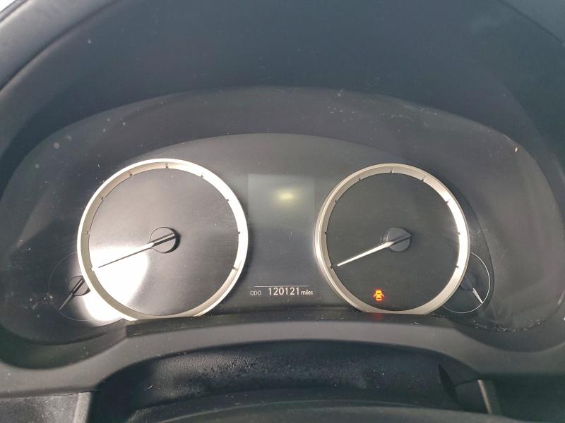 Photo 9 from auction – 2014 LEXUS IS with VIN JTHBF1D23E5009552