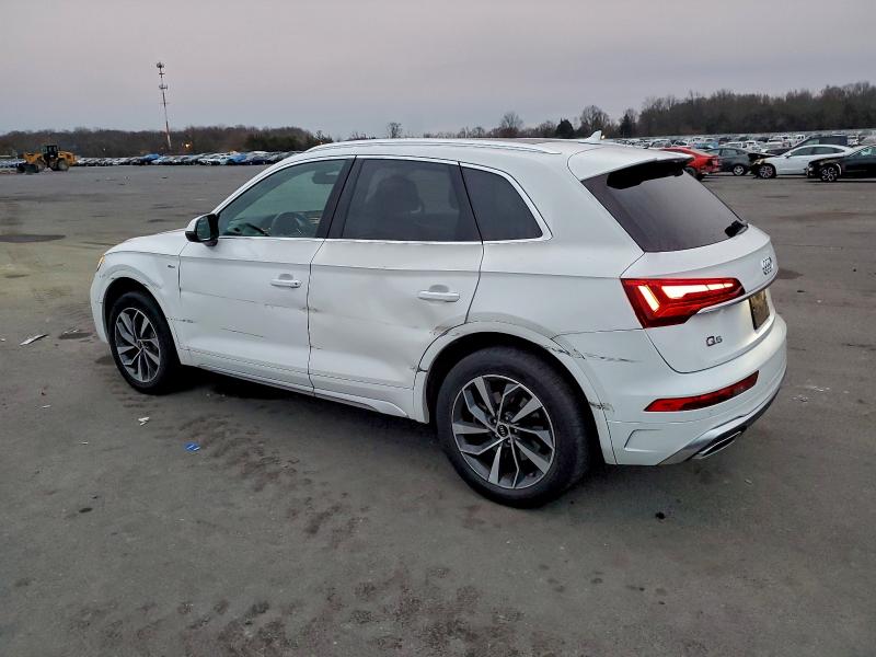 Photo 2 from auction – 2023 AUDI Q5 PREMIUM with VIN WA1EAAFY0P2062903