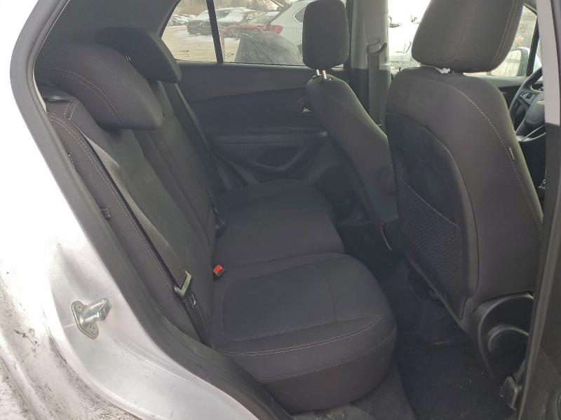 Photo 11 from auction – 2019 CHEVROLET TRAX LS with VIN 3GNCJKSB0KL406247