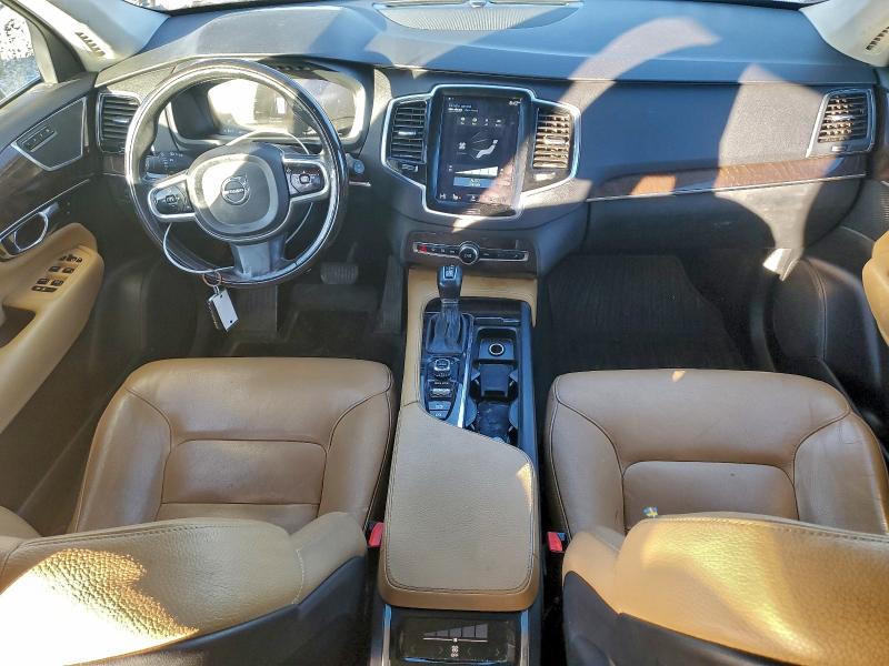 Photo 8 from auction – 2016 VOLVO XC90 T6 with VIN YV4A22PK3G1054539