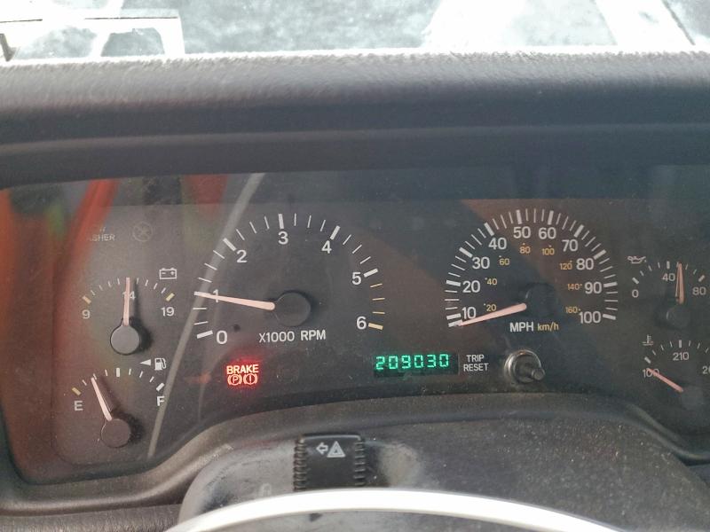 Photo 9 from auction – 2000 JEEP CHEROKEE with VIN 1J4FF48S9YL204046