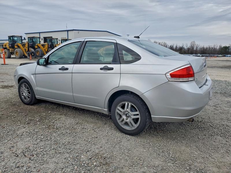 Photo 2 from auction – 2010 FORD FOCUS SE with VIN 1FAHP3FN6AW115256