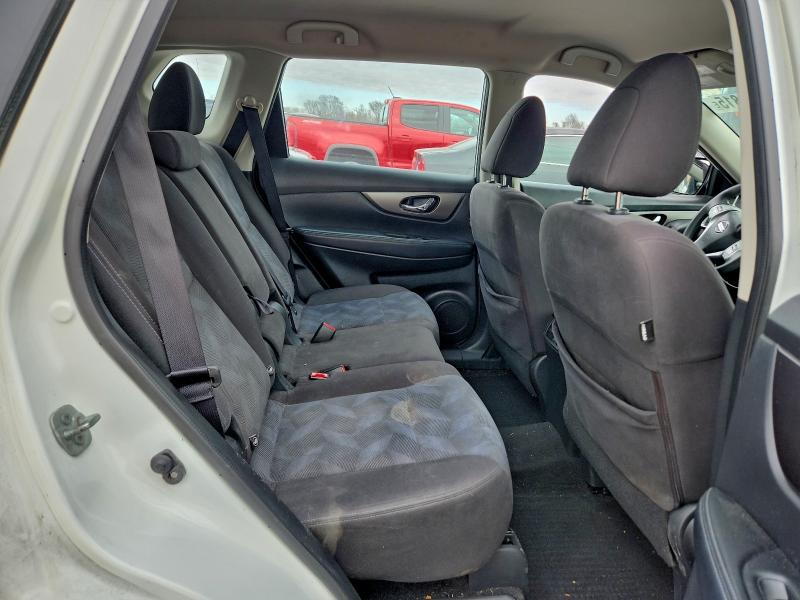 Photo 11 from auction – 2016 NISSAN ROGUE S with VIN KNMAT2MV2GP690039