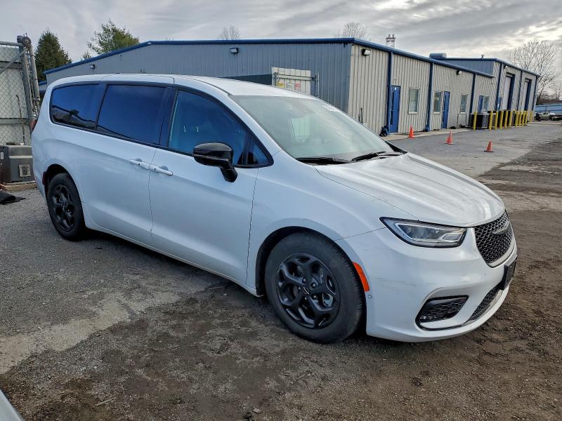 Photo 4 from auction – 2024 CHRYSLER PACIFICA H with VIN 2C4RC1S71RR147641