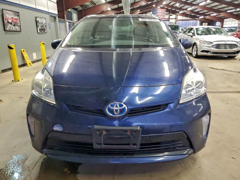 Photo 5 from auction – 2013 TOYOTA PRIUS with VIN JTDKN3DU1D1732100