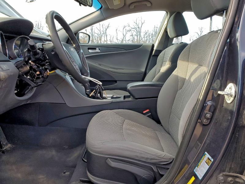 Photo 7 from auction – 2014 HYUNDAI SONATA GLS with VIN 5NPEB4AC1EH840055