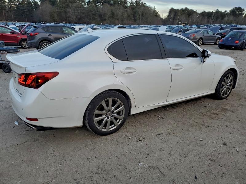 Photo 3 from auction – 2014 LEXUS GS 350 with VIN JTHCE1BL6E5020533