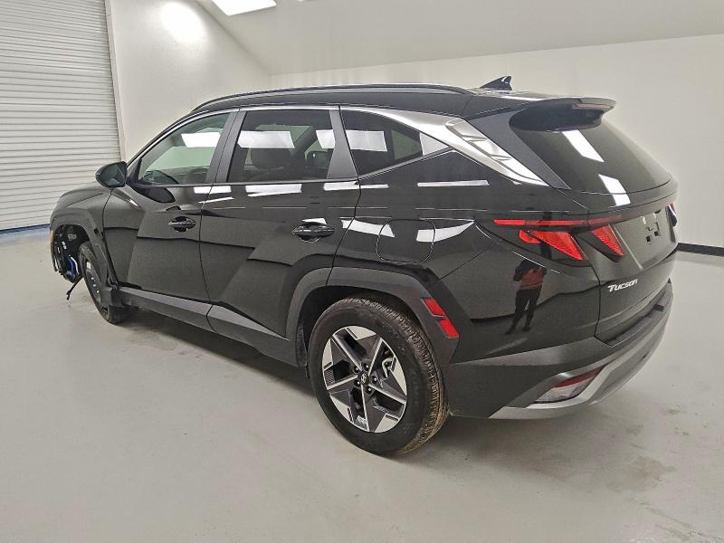 Photo 2 from auction – 2026 HYUNDAI TUCSON SEL with VIN 5NMJB3DE0TH608708