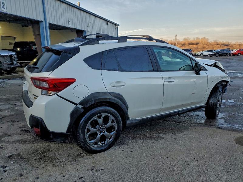 Photo 3 from auction – 2022 SUBARU CROSSTREK with VIN JF2GTHSC1NH212251