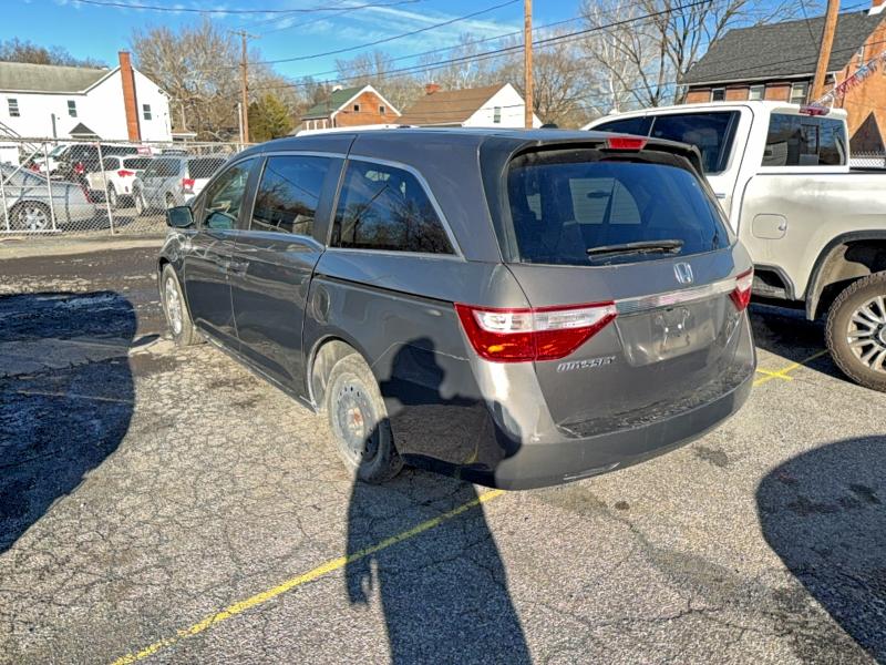 Photo 11 from auction – 2013 HONDA ODYSSEY EX with VIN 5FNRL5H68DB077324
