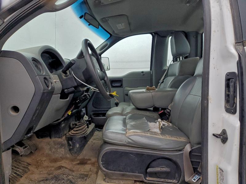 Photo 7 from auction – 2005 FORD F150 with VIN 1FTRF14W05NB66037