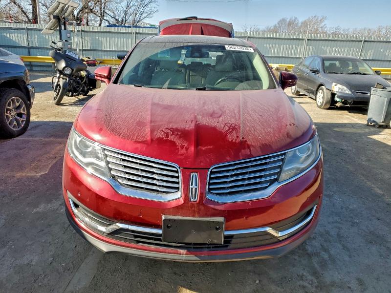 Photo 5 from auction – 2016 LINCOLN MKX RESERV with VIN 2LMPJ8LR7GBL31347