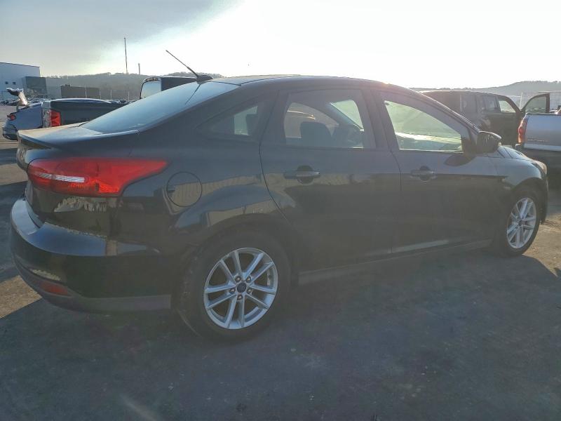 Photo 3 from auction – 2015 FORD FOCUS SE with VIN 1FADP3F20FL263643