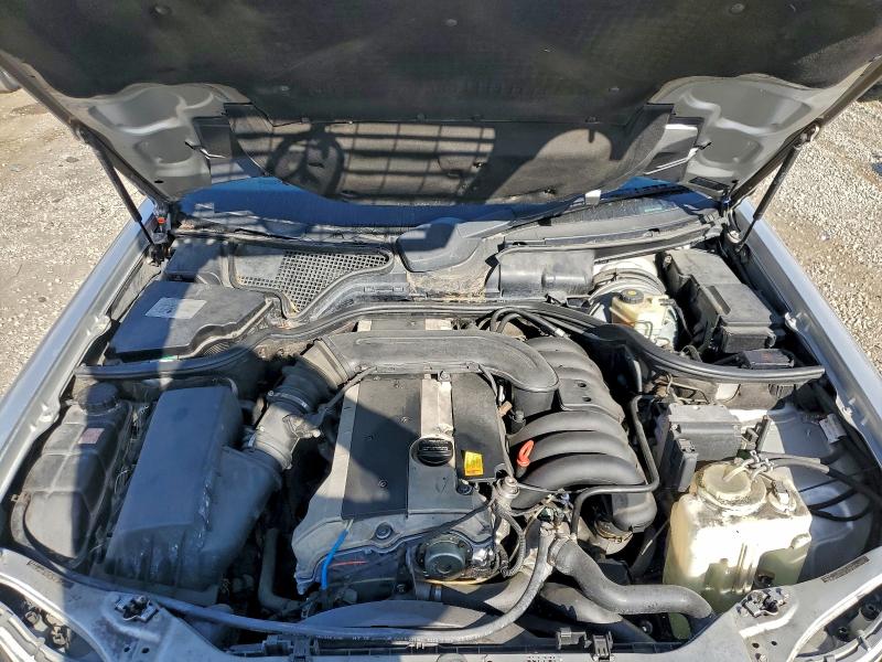 Photo 11 from auction – 1997 MERCEDES-BENZ E with VIN WDBJF55F2VA437656