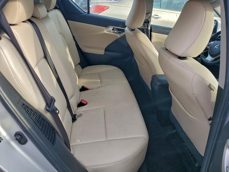 Photo 10 from auction – 2012 LEXUS CT200H with VIN JTHKD5BH4C2112031